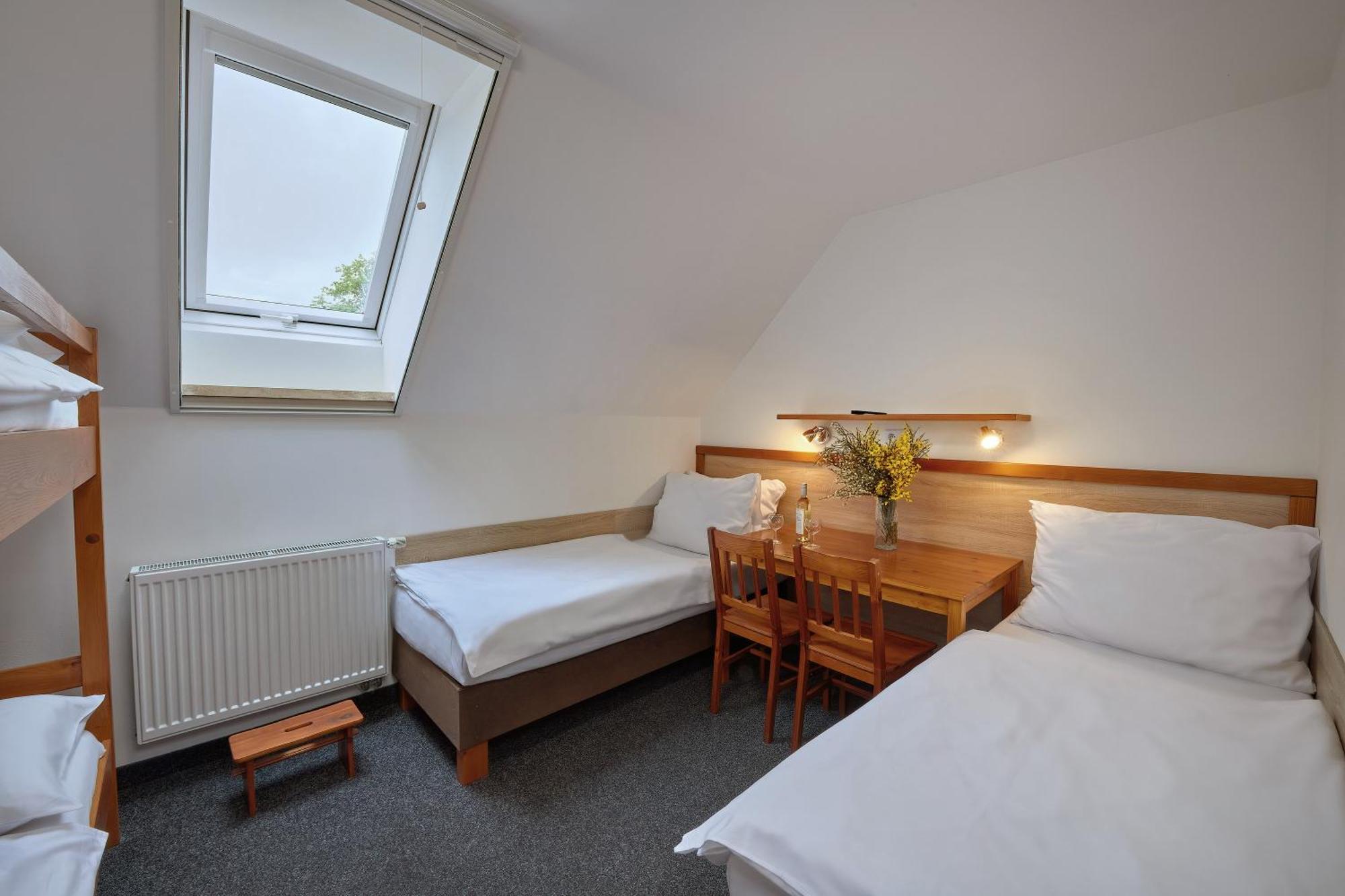 U Rybnika Smrcna Hotel Nová Bystřice Bagian luar foto